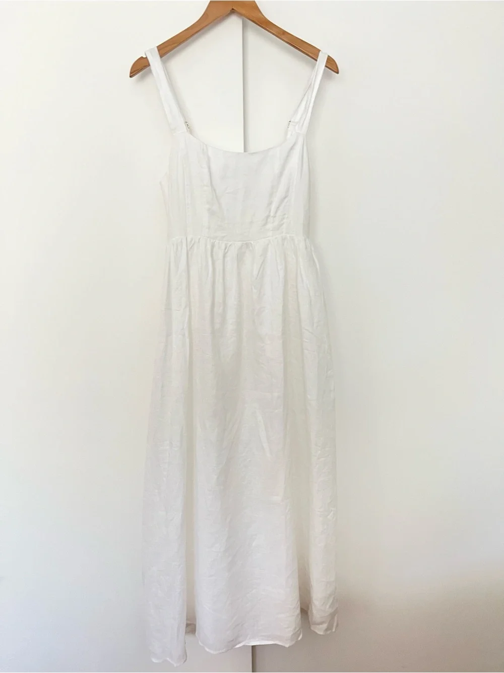 DISSH White Maxi Dress 100% Linen Empire Waist Babydoll Sundress US 6 - Picture 3 of 9